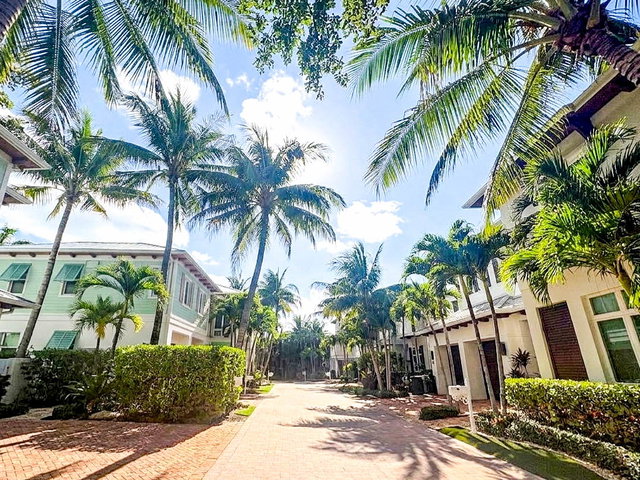 Lago Mar  photo 2